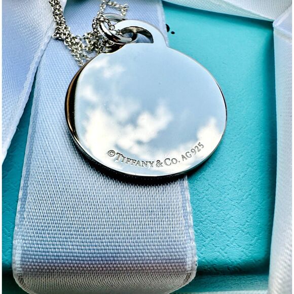 Tiffany & Co LARGE Diamond Lightening Bolt Round Necklace in Silver - Picture 2 of 5